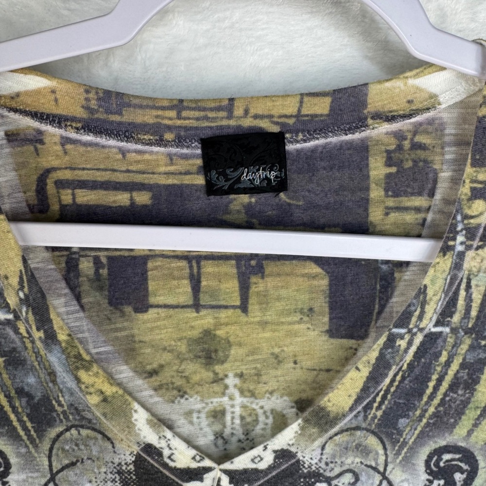 Daytrip Womens Long Sleeve Graphic Tee Olive Green Winged Cross Rhinestone‎ S - Picture 6 of 6